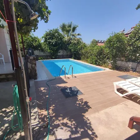 Ölüdeniz Ovacıkta Özel Havuzlu Villa * Fethiye