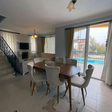 Ölüdeniz Ovacıkta Özel Havuzlu Villa Villa Fethiye